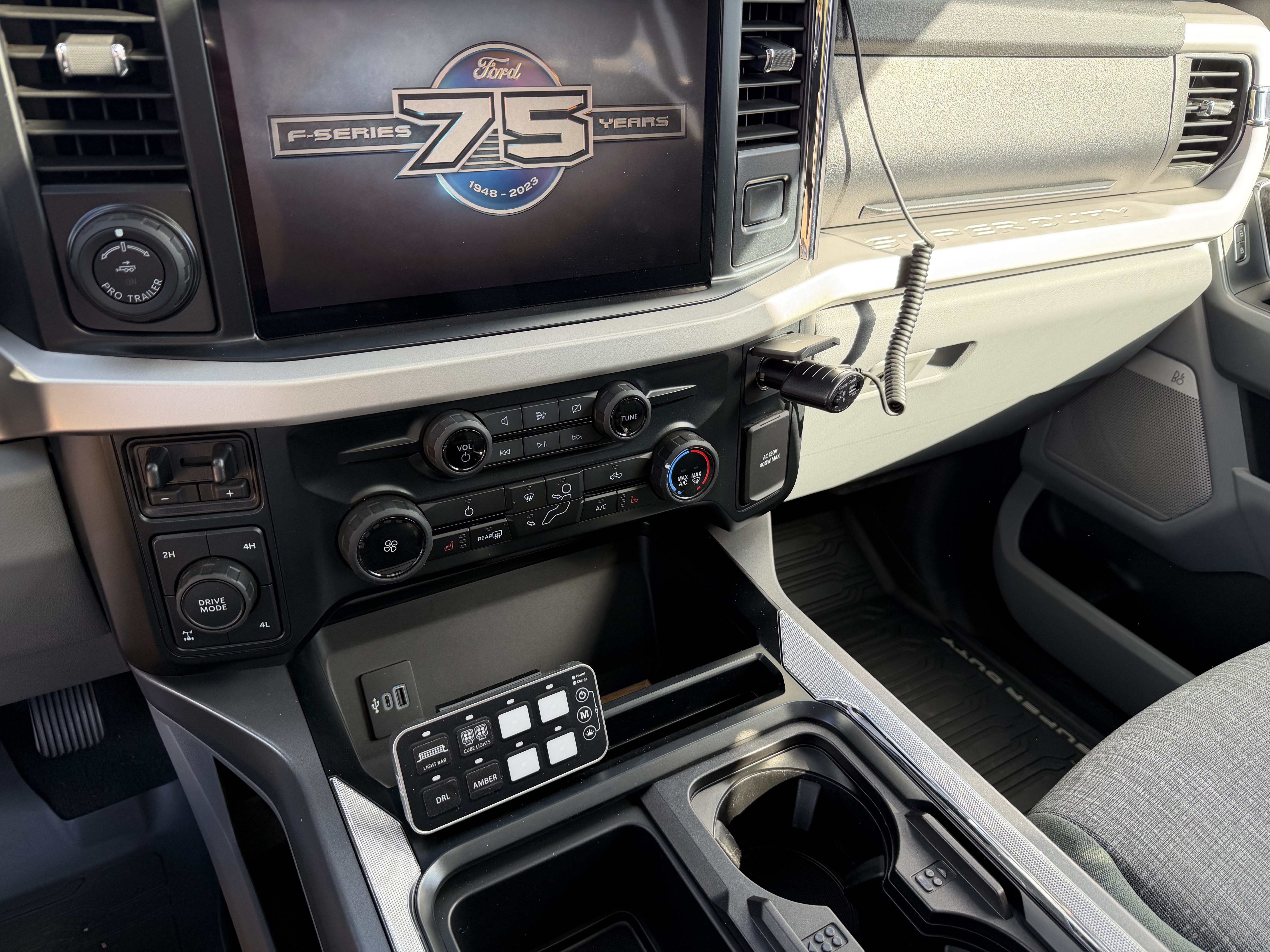 Wireless remote 2.0 holder for 2023 F250