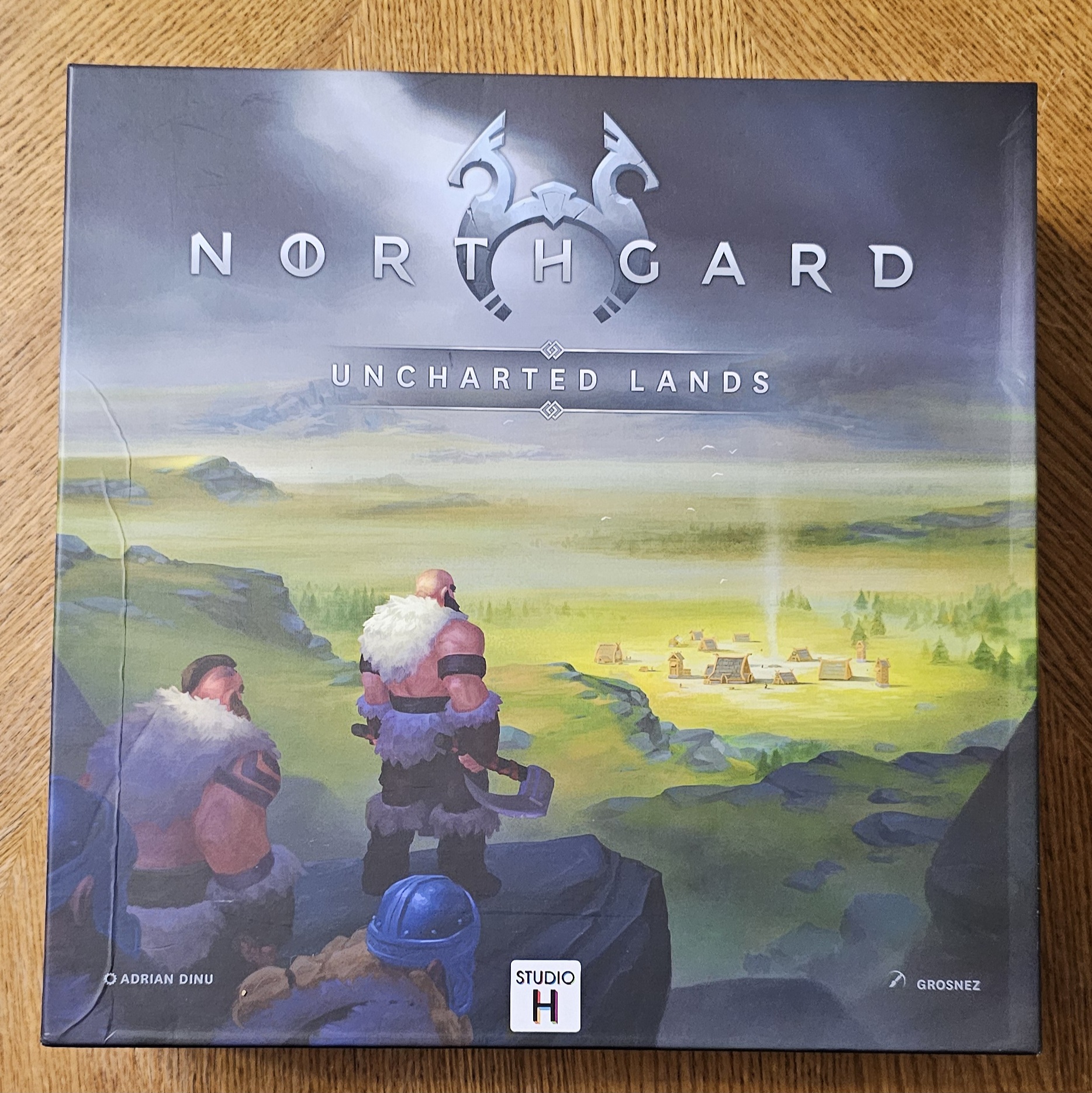 Box cover for Northgard: Uncharted Lands